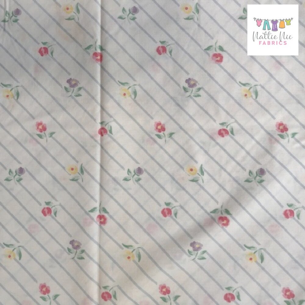 Vintage Queen Size Flat sheet in beautiful diagonal stripe rose floral, JC Penne - Picture 4 of 4